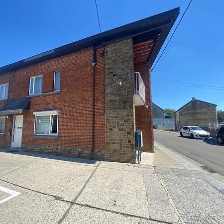 1-E Superbe Appartement Lumineux Charleroi Eksteriør billede