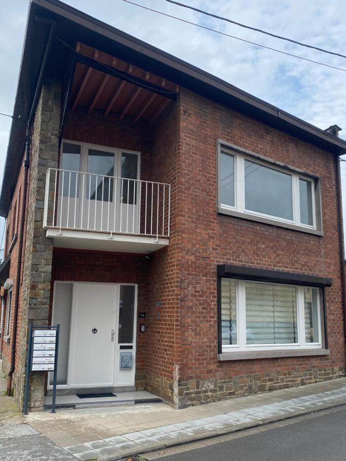 1-E Superbe Appartement Lumineux Charleroi Eksteriør billede