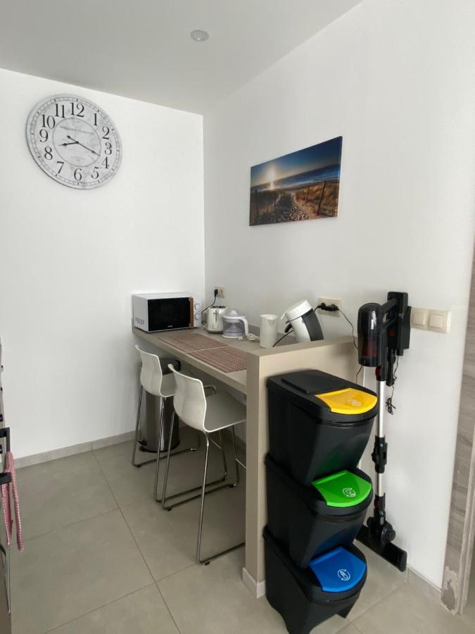 1-E Superbe Appartement Lumineux Charleroi Eksteriør billede